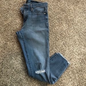 Banana Republic Distressed Skinny Jeans 30